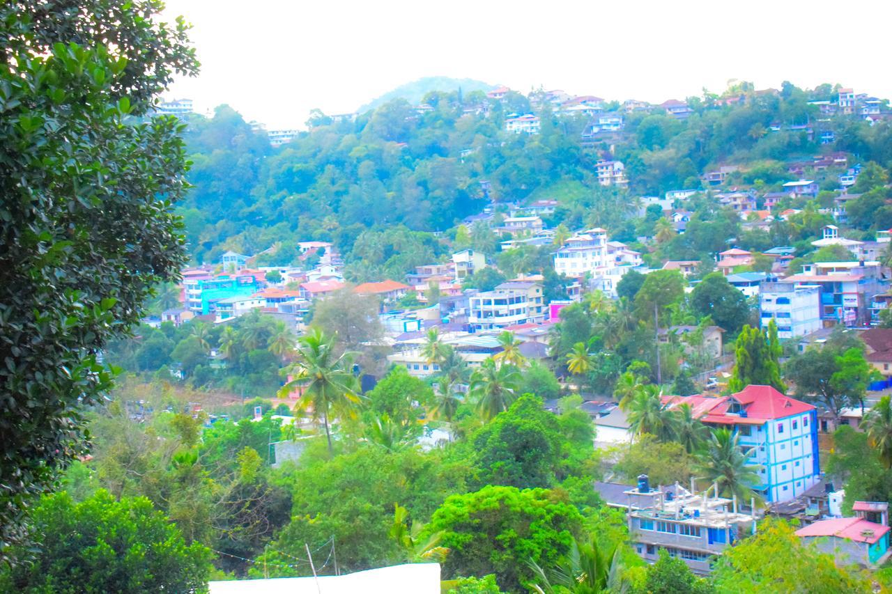 Unique View Kandy Eksteriør billede